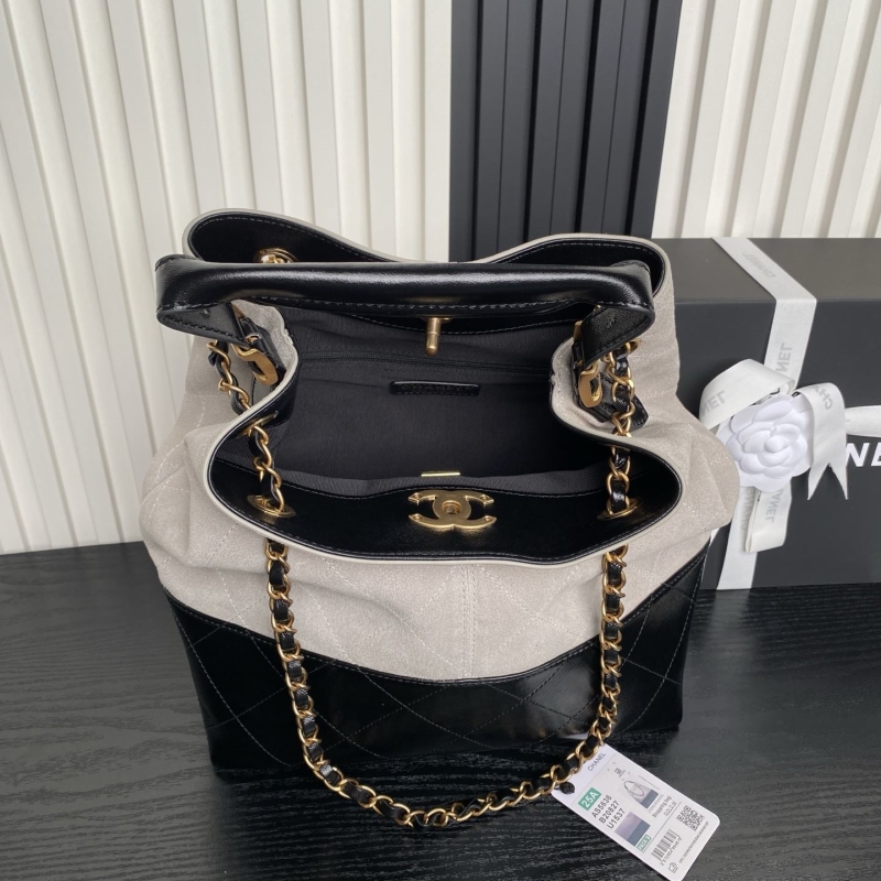 Ch**el shopping bags